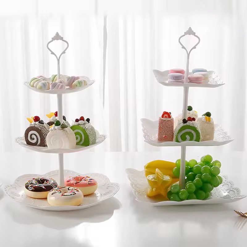 Cupcake Stand Tier - 3段ケーキスタンドディスプレイカップケーキラックアフタヌーンティースナックフルーツプレートトレイウェディングパーティークリスマス誕生日デザートテーブルデコレーション