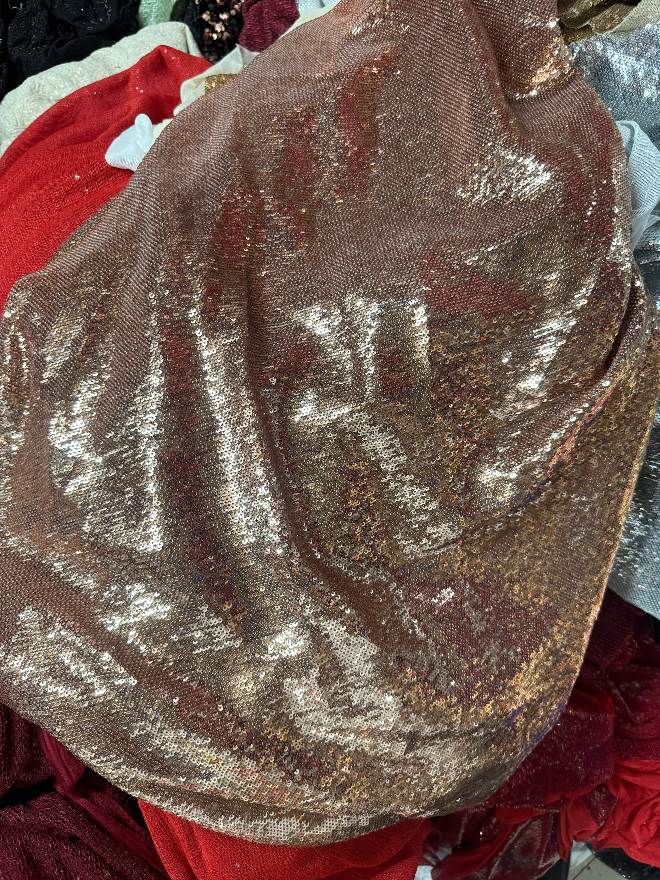 19色展開 3mm 弾性ネット 厚手 密なスパンコール生地  - Glitter Tablecloth のレビューと価格