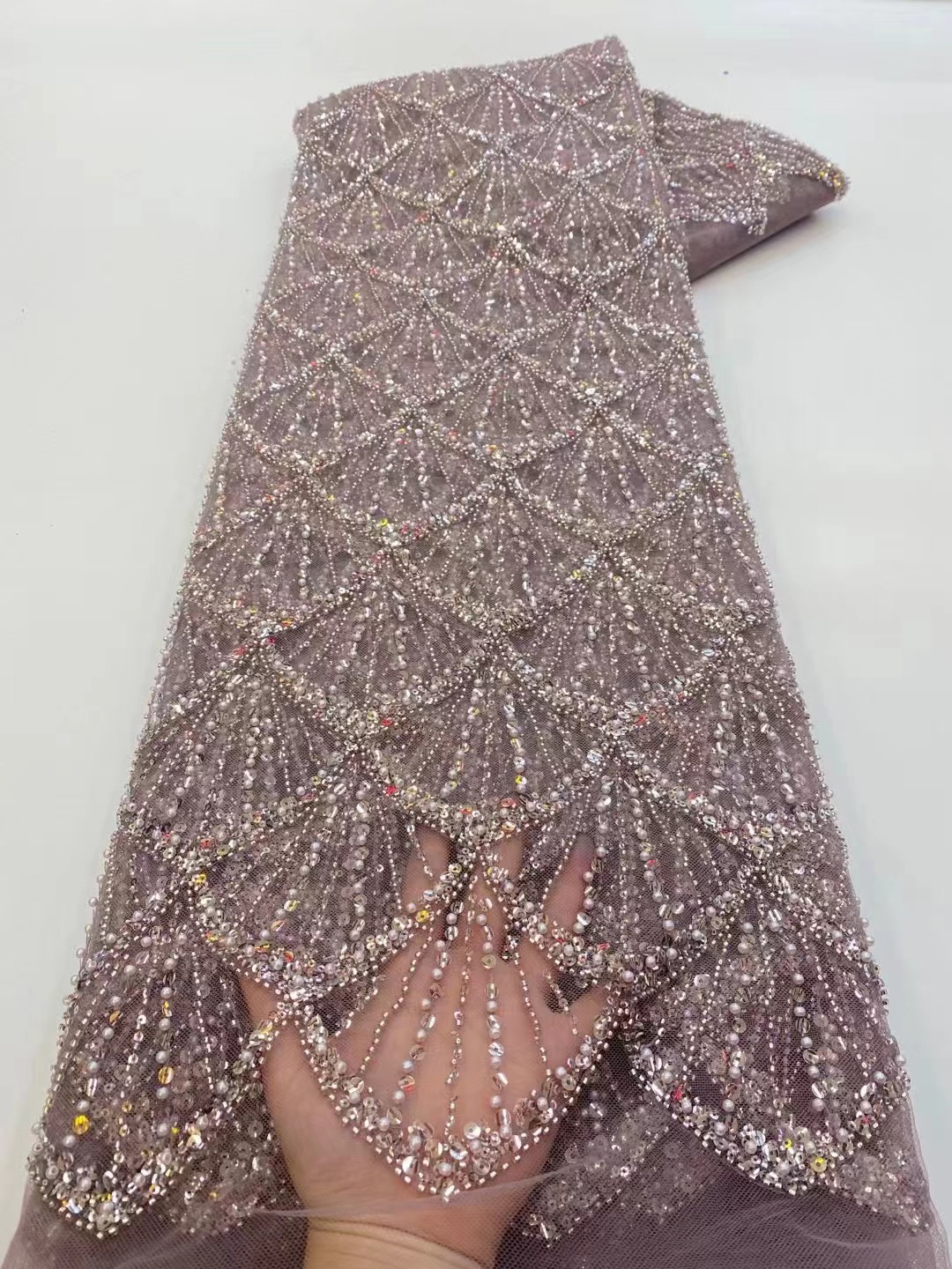 アフリカチュールレース生地 2026 フレンチネットスパンコ - Glitter Tablecloth のレビューと価格