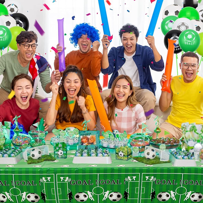 サッカーテーマ使い捨てテーブルクロスサッカースポーツ誕生日パ - Table Cloth Disposable のレビューと価格