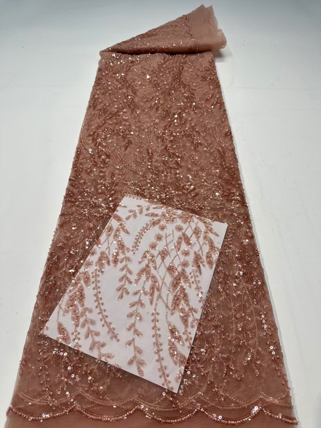 フランス製レース生地 2026 高品質 アフリカ風ビーズ刺繍 - Glitter Tablecloth のレビューと価格