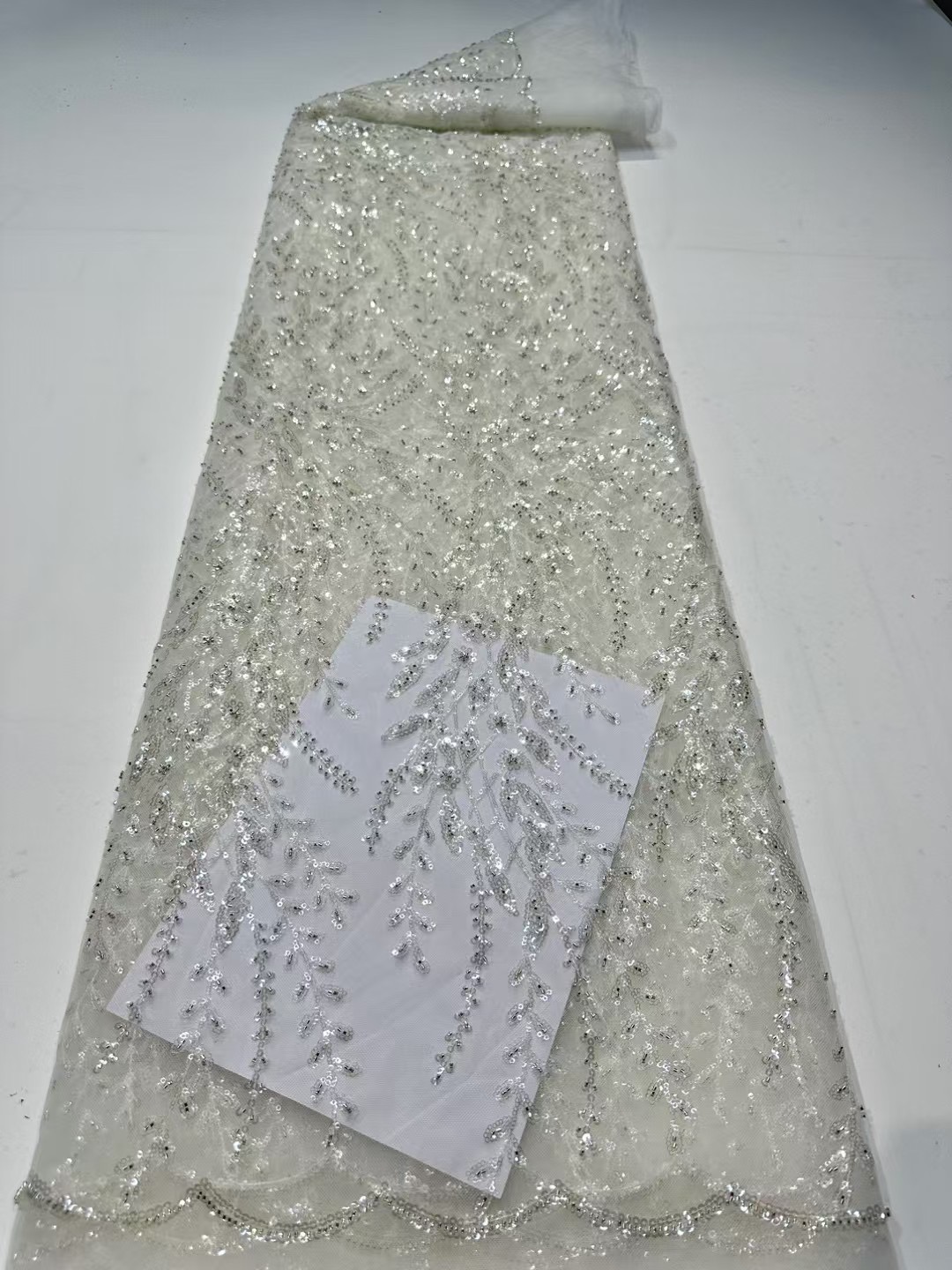 フランス製レース生地 2026 高品質 アフリカ風ビーズ刺繍 - Glitter Tablecloth のレビューと価格