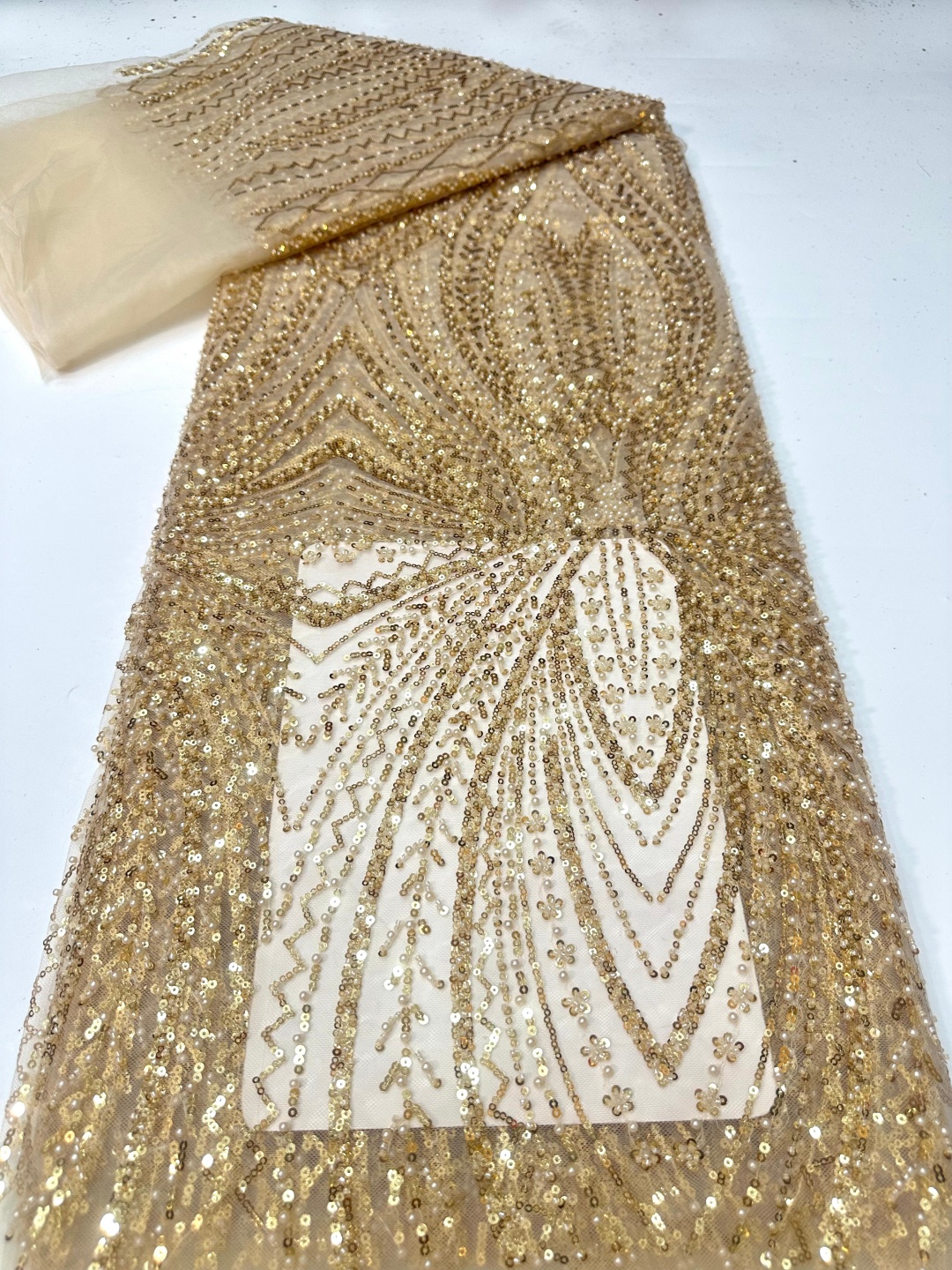 アフリカレース生地スパンコールビーズ刺繍新郎ナイジェリアブラ - Glitter Tablecloth のレビューと価格