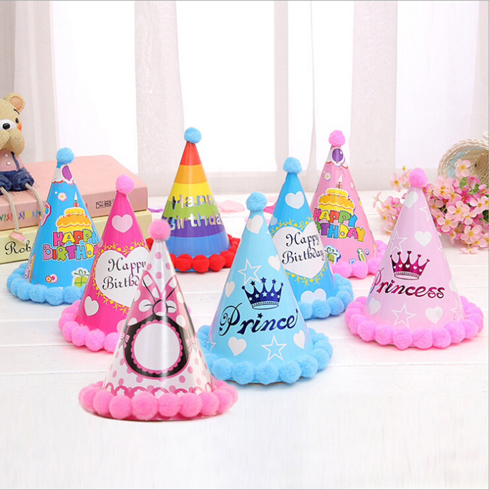 12 個の誕生日パーティーハット カラフルな水玉模様のハート - Party Hat Cone のレビューと価格