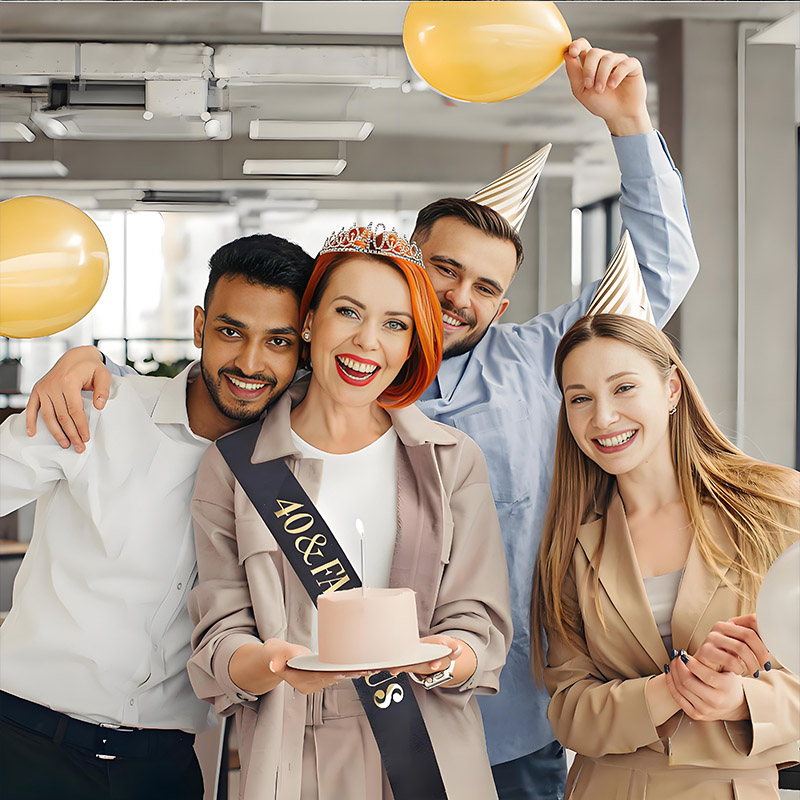 30～50歳の誕生日記念デコレーション、女性用グリッタークリ - Birthday Sash Glitter のレビューと価格